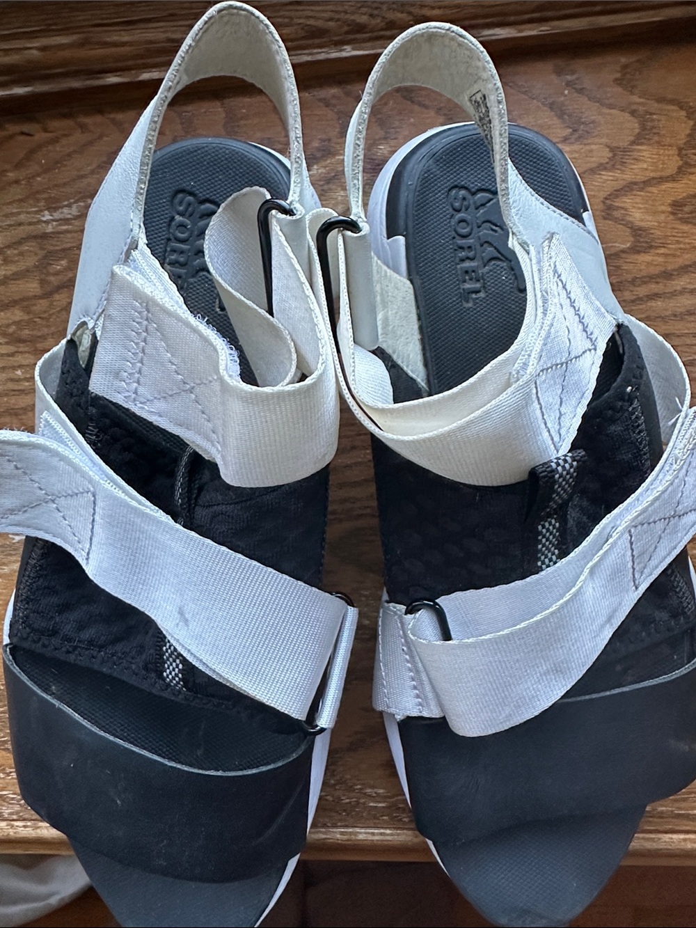 SOREL Women's White and Black Sport Sandals